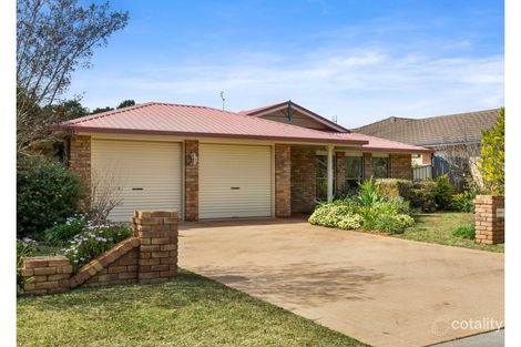 2 Grant Cl, Middle Ridge, QLD 4350