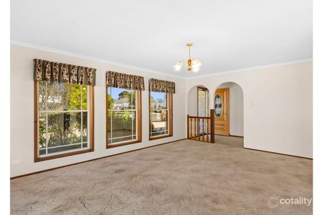 Property photo of 2 Grant Close Middle Ridge QLD 4350