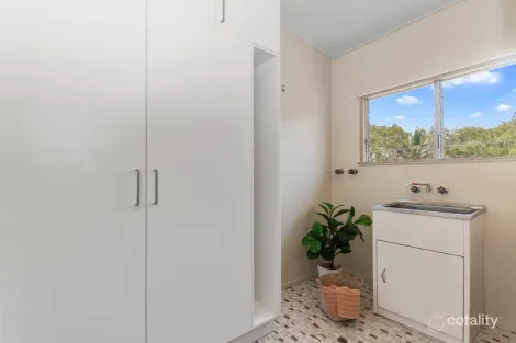 Property photo of 31 John Dory Street Taylors Beach QLD 4850