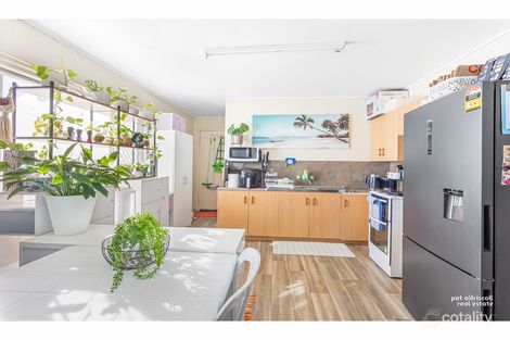 Property photo of 146 Dee Street Koongal QLD 4701