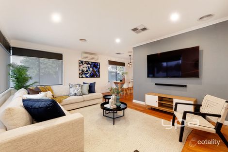 Property photo of 15 Cosdown Close Gladstone Park VIC 3043