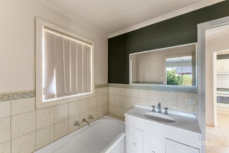 Property photo of 2/6 Beddoe Avenue Clayton VIC 3168