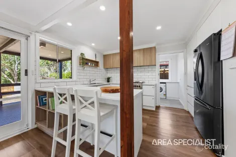 Property photo of 24 Archibald Crescent Warragul VIC 3820