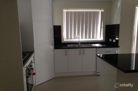 Property photo of 13 Penarie Place Pakenham VIC 3810