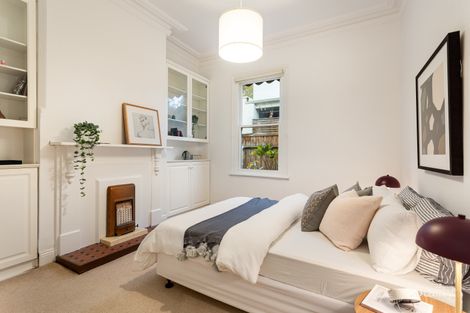 Property photo of 15 Valentine Grove Armadale VIC 3143