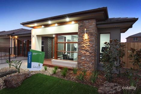 Property photo of 4 Solitude Crescent Point Cook VIC 3030