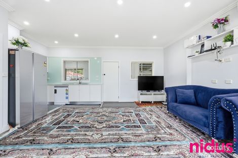 Property photo of 12 Devon Street Rooty Hill NSW 2766