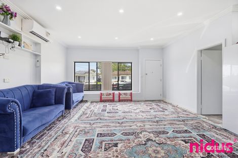Property photo of 12 Devon Street Rooty Hill NSW 2766