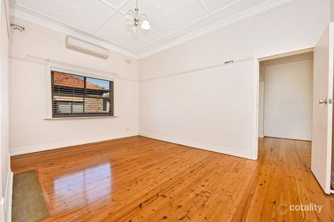 Property photo of 18 Elphinstone Street Cabarita NSW 2137