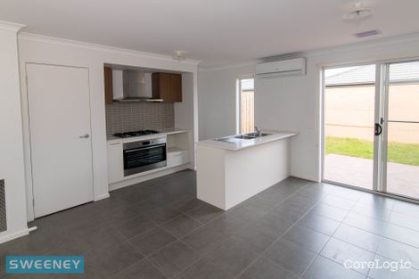 Property photo of 16 Amboy Walk Point Cook VIC 3030