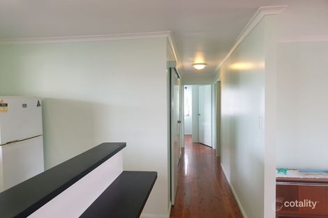 Property photo of 4 Island View Drive Winfield QLD 4670