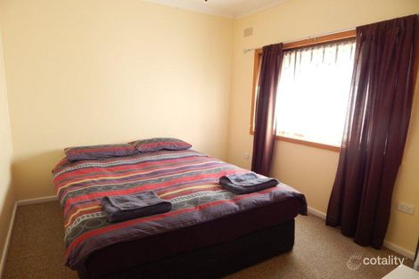 Property photo of 7 Exmouth Road Kanahooka NSW 2530