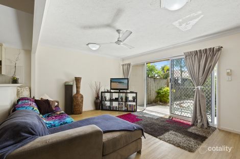 Property photo of 39/30 St Kevins Avenue Benowa QLD 4217
