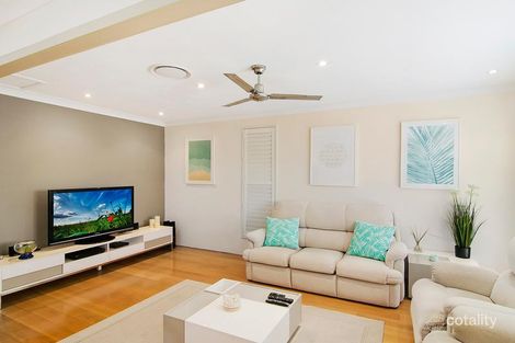 Property photo of 12 Murtha Drive Elanora QLD 4221