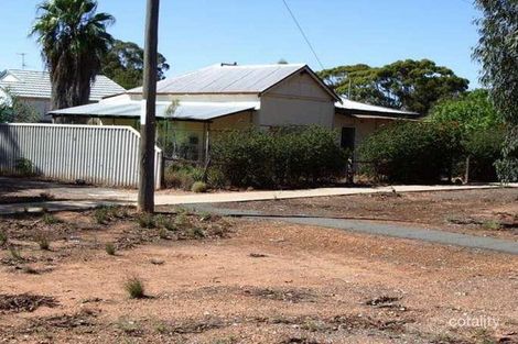 Property photo of 28 Mildura Street Norseman WA 6443