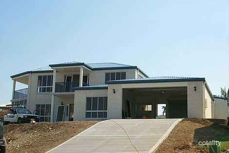 1 Macaulay Way, Pacific Heights, QLD 4703