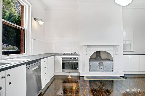 Property photo of 31 Nicholson Street Essendon VIC 3040