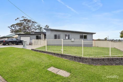 43 Gloucester Cres, Dapto, NSW 2530