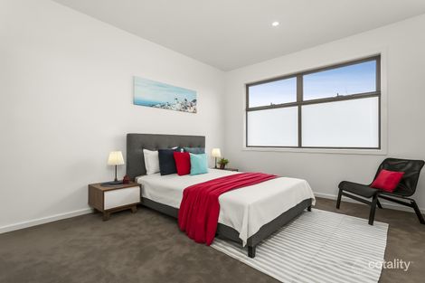 Property photo of 2/731 Elgar Road Doncaster VIC 3108