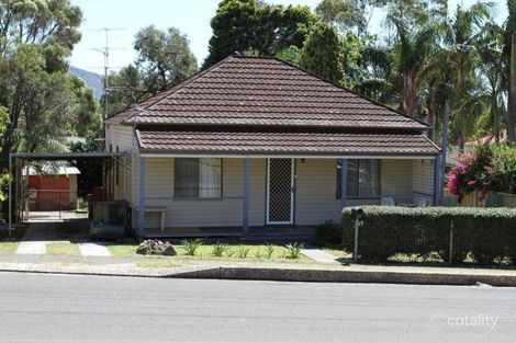 25 Gray St, Woonona, NSW 2517