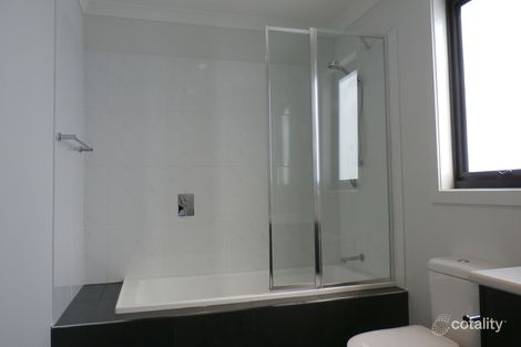 Property photo of 38 Snapshot Drive Coburg North VIC 3058