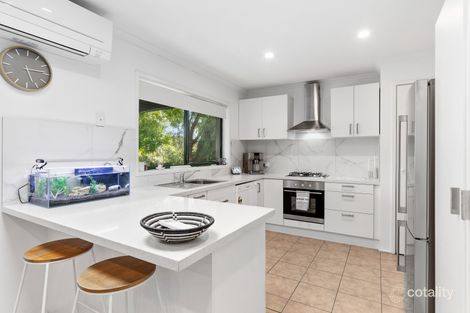 Property photo of 12 Cassowary Close Carrum Downs VIC 3201