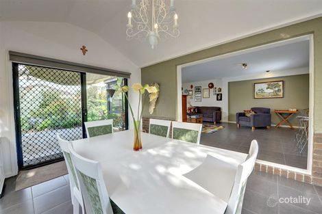 Property photo of 65 Faversham Avenue Lake Gardens VIC 3355