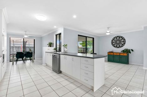 Property photo of 12 Westminster Court Kawungan QLD 4655