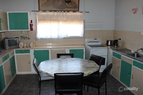 Property photo of 3 Naradhun Street Whitton NSW 2705