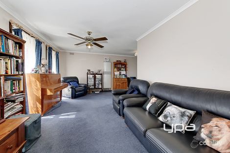 Property photo of 12 Sawley Grove Wyndham Vale VIC 3024