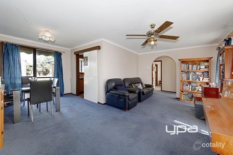 Property photo of 12 Sawley Grove Wyndham Vale VIC 3024