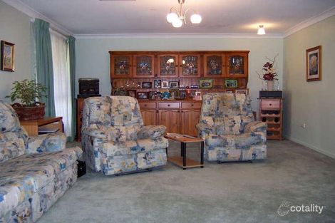 Property photo of 1 Waimea Place Lake Albert NSW 2650