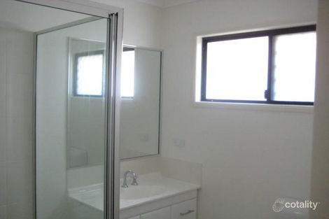 Property photo of 17 Waterfront Parade Idalia QLD 4811