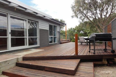 35 Ennisvale Ave, Sandy Point, VIC 3959