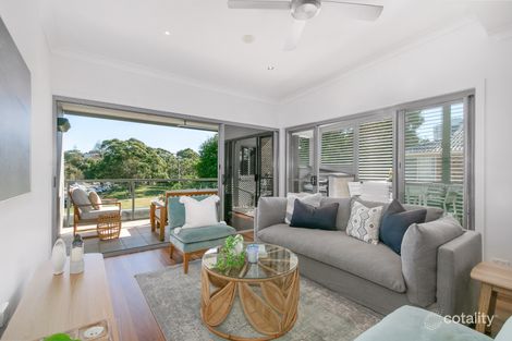 Property photo of 4/3 Carmichael Close Coolangatta QLD 4225