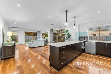 Property photo of 9 Flack Way Cranbourne North VIC 3977