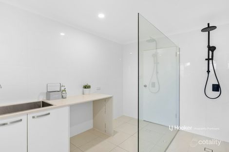 Property photo of 40 Pompadour Street Sunnybank Hills QLD 4109