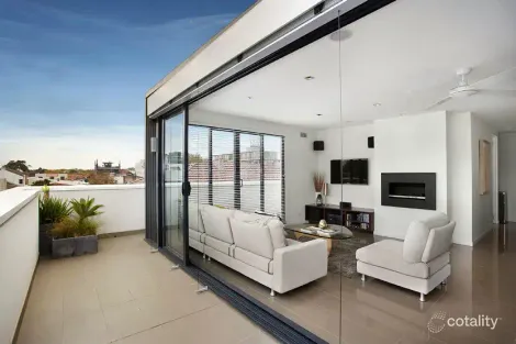 Property photo of 12/10 Docker Street Elwood VIC 3184