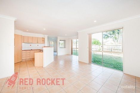 Property photo of 8 Golfgreen Terrace Meadowbrook QLD 4131