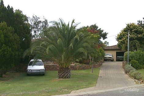 5 Eleanor Ct, Craigie, WA 6025