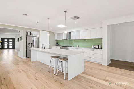 Property photo of 231 Sandhurst Boulevard Sandhurst VIC 3977