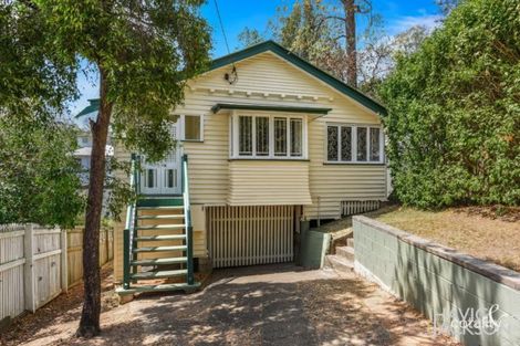 Property photo of 30 Barton Street Bardon QLD 4065