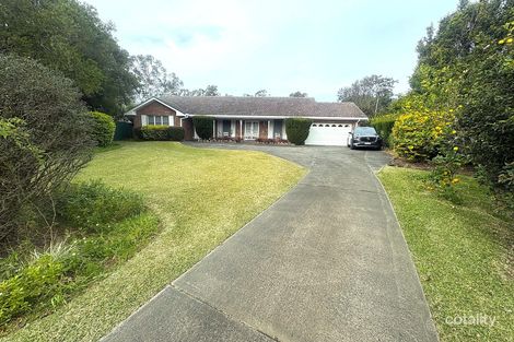 14 Fuchsia Cres, Bomaderry, NSW 2541