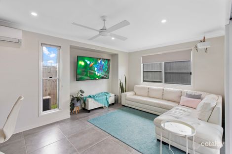 Property photo of 18 Meredith Crescent Baringa QLD 4551