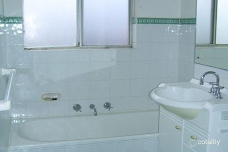 Property photo of 11/1 Bortfield Drive Chiswick NSW 2046