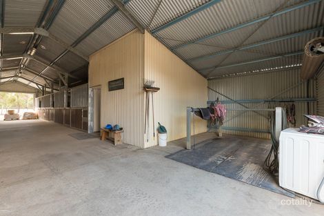 Property photo of 4 Echoveld Close Mardella WA 6125