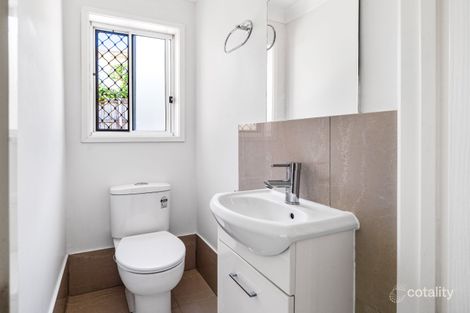 Property photo of 18/19 Likala Street Wishart QLD 4122