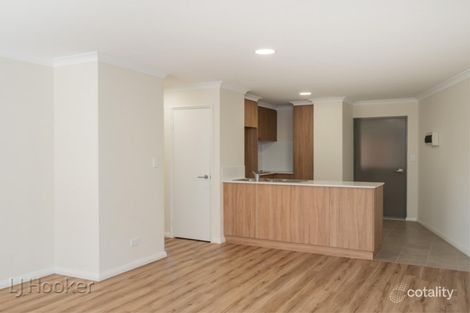 Property photo of 6/4 Whiteside Street Cloverdale WA 6105