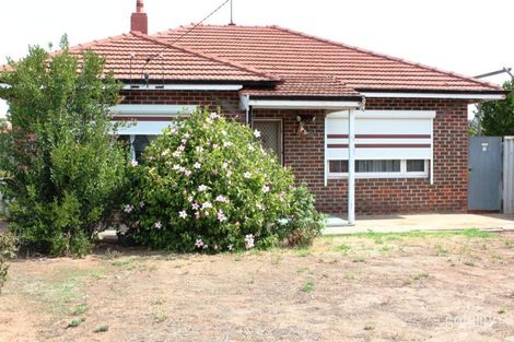 62 Charles St, Northam, WA 6401