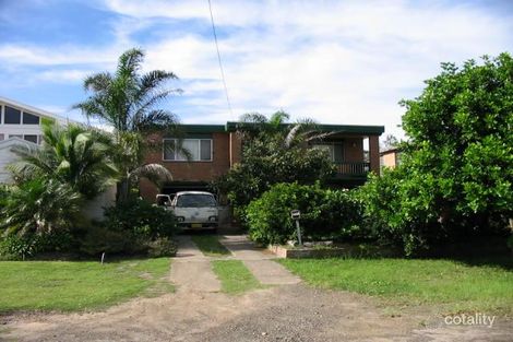 20 Lewis St, Old Bar, NSW 2430